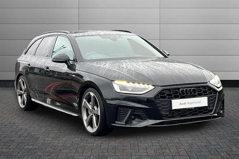 Used Audi A4 Black Edition 204 HP (150 kW) 2022 Mythos black Estate