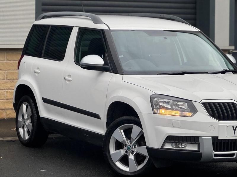 Used Skoda Yeti SE 2014 White SUV
