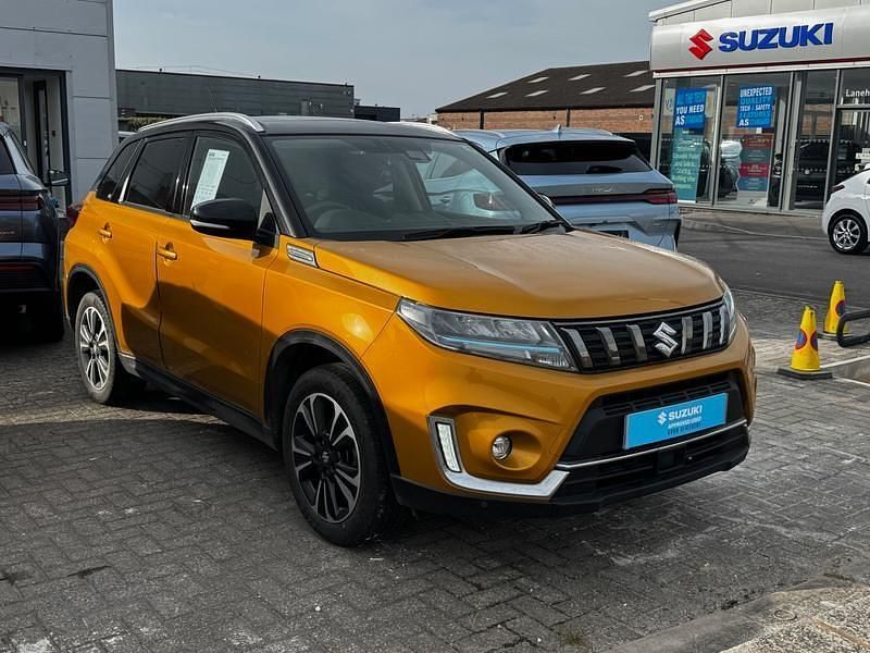 Used Suzuki Vitara SZ5 116 HP (85 kW) 2022 Yellow SUV