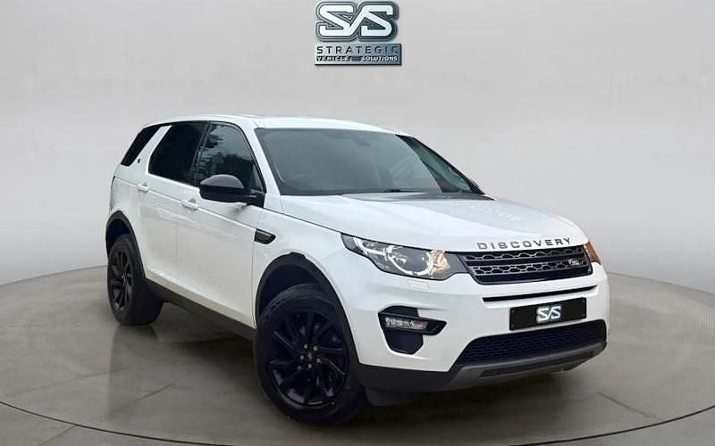 Used 2019 Land Rover Discovery Sport SE SUV | £11,590 (Super price) - Image 1/4