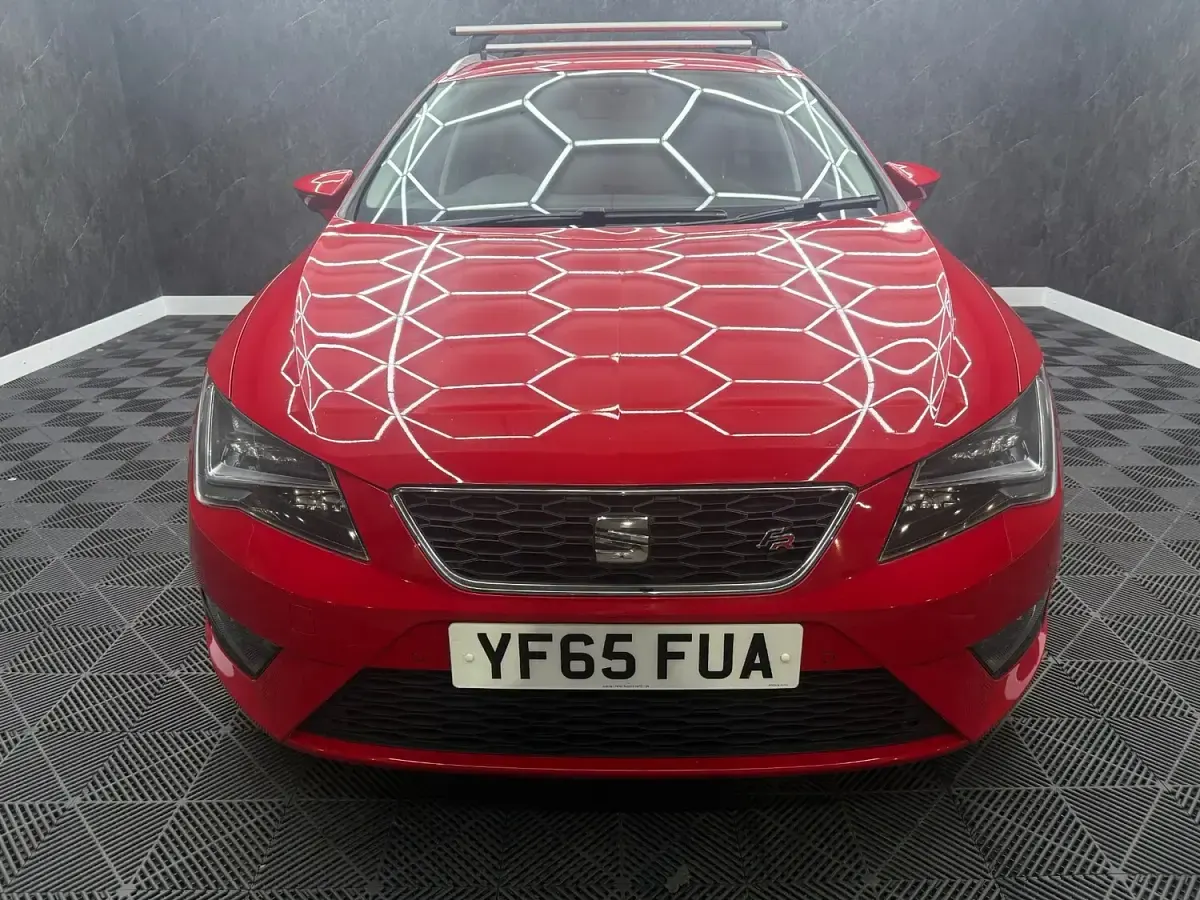 Used Seat Leon FR 2015 Red Estate