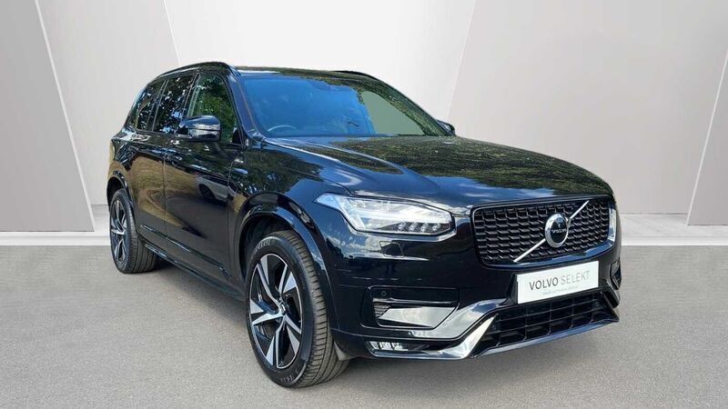 Onyx black Used 2021 Volvo XC90 R-Design SUV | £27,489 (Fair price) - Image 1/3