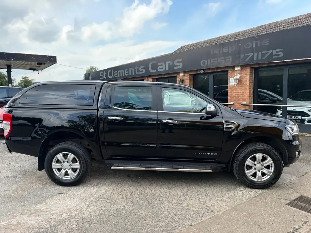 Used Ford Ranger Limited 2021 Black Pickup