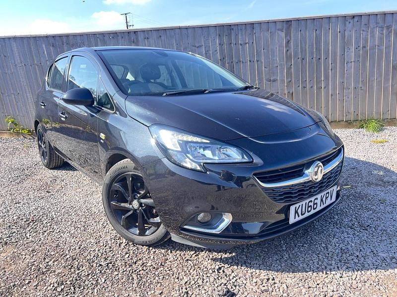 Used Vauxhall Corsa SRi 90 HP (66 kW) 2016 Black Hatchback