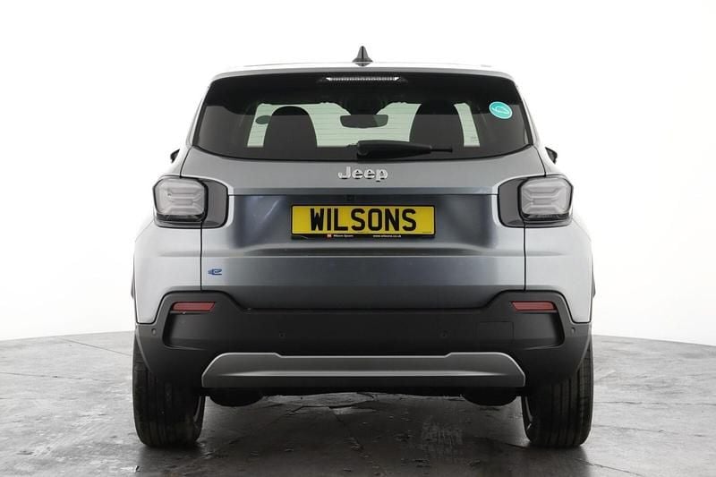 Ny Jeep Avenger Summit 114 kW (156 HK) 2026 Grå SUV