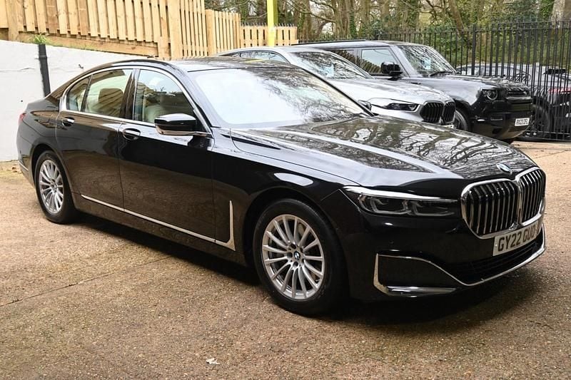 Begagnad BMW 730 2022 Svart Sedan