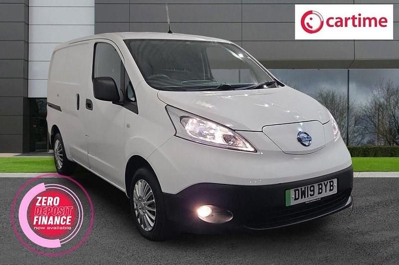 White Used 2019 Nissan e-NV200 Acenta MPV | £6,800 (Fair price) - Image 1/4