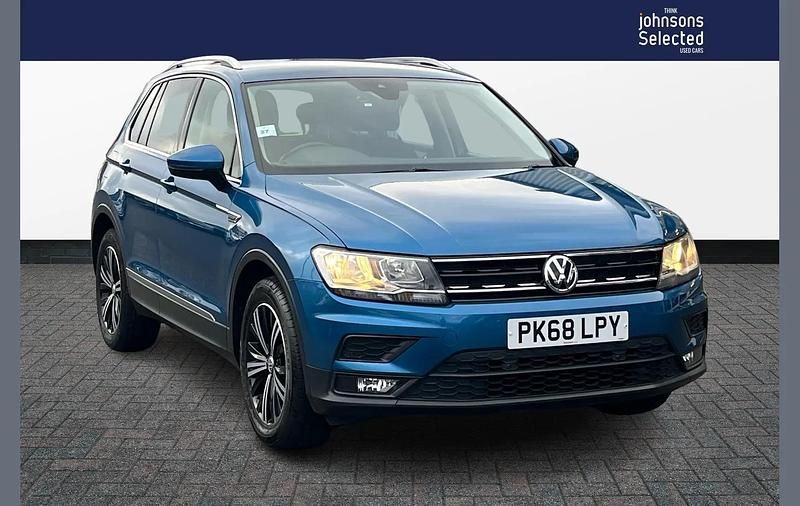 Blue Used 2018 VW Tiguan SE SUV | £15,920 (Good price) - Image 1/4