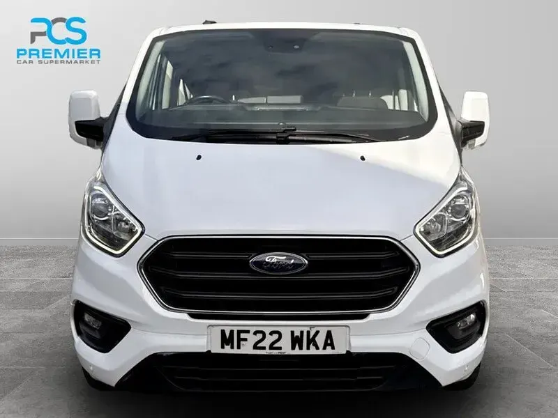 Used Ford Transit Custom Limited 130 HP (95 kW) 2022 White Van