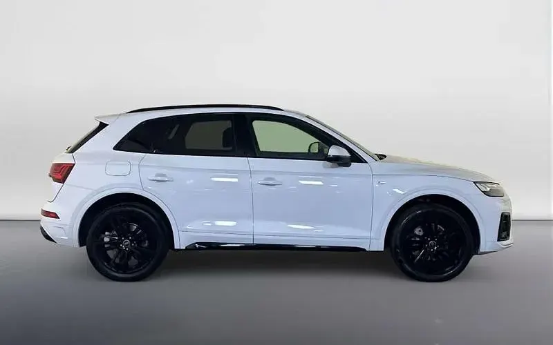 Used Audi Q5 S-Line 265 HP (194 kW) 2021 White SUV