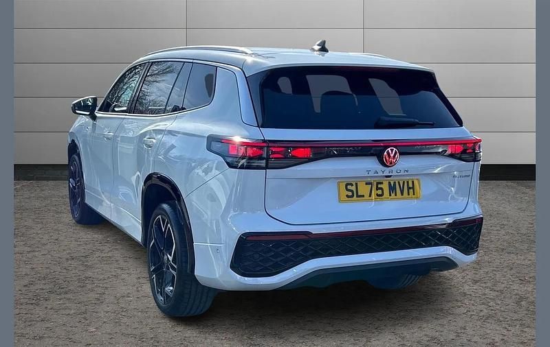 Used VW Tayron R-line 204 HP (150 kW) 2025 White SUV