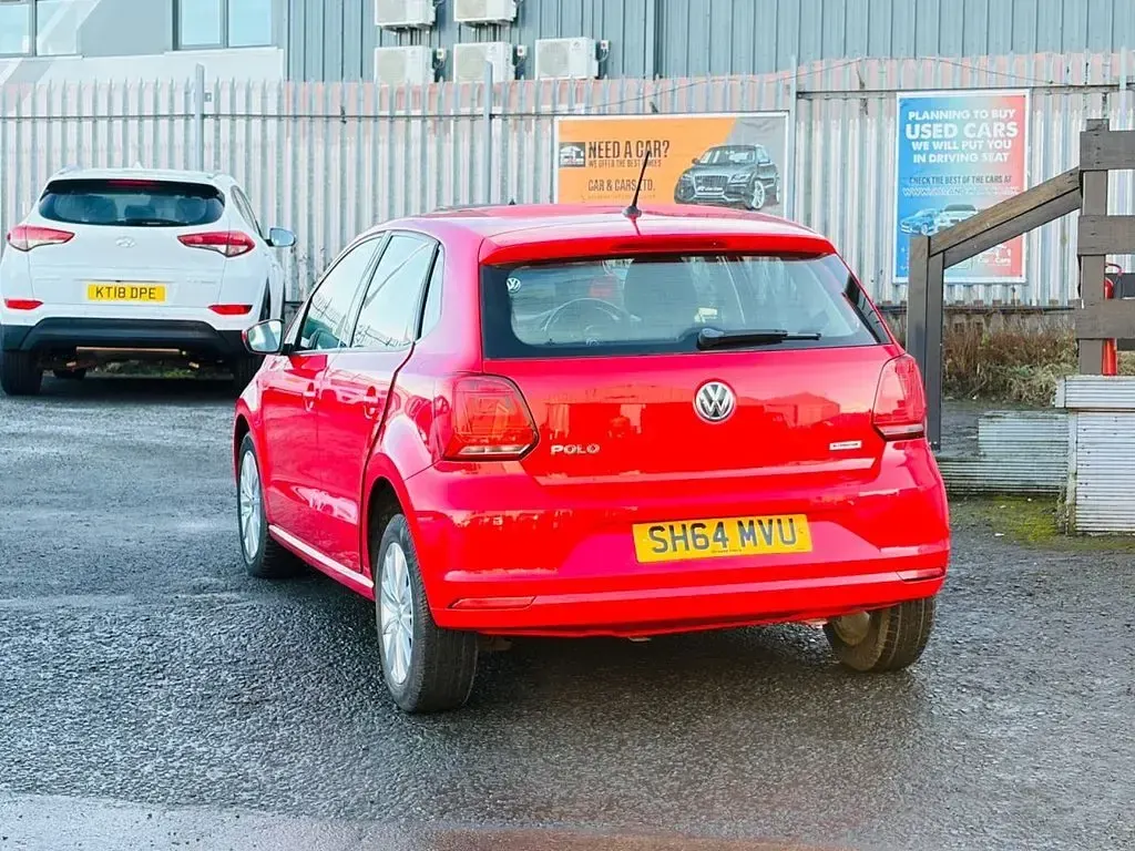 Used VW Polo SE 60 HP (44 kW) 2014 Red Hatchback