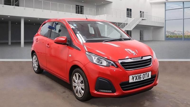 Used Peugeot 108 Active 68 HP (50 kW) 2016 Red Hatchback