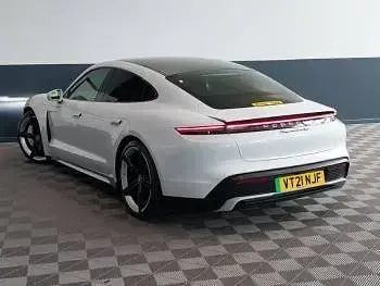 Used Porsche Taycan 559 kW (761 HP) 2021 White Sedan