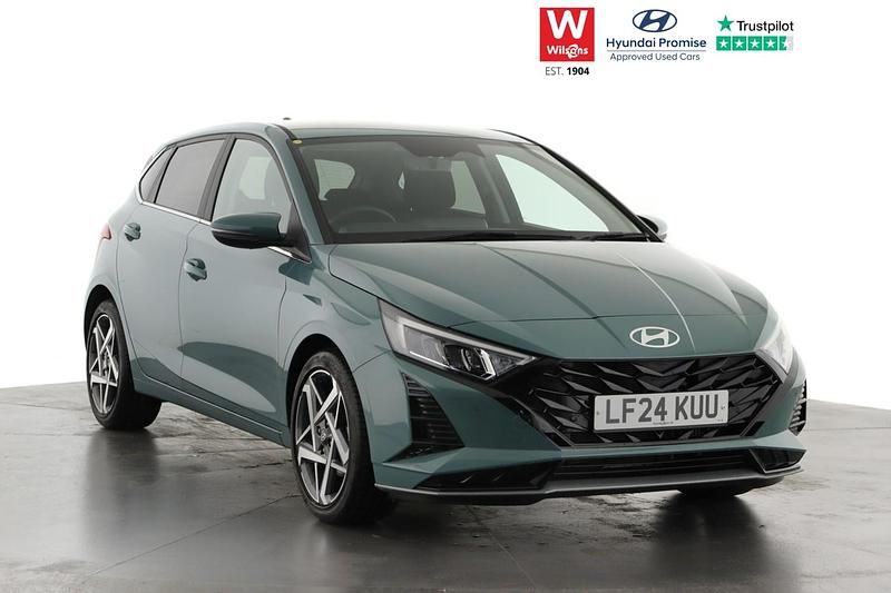 Green Used 2024 Hyundai i20 Premium Hatchback | £17,599 (A bit pricey) - Image 1/3