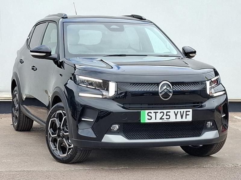 Metallic perla nera black New 2025 Citroën e-C3 Hatchback | £18,498 (Good price) - Image 1/4