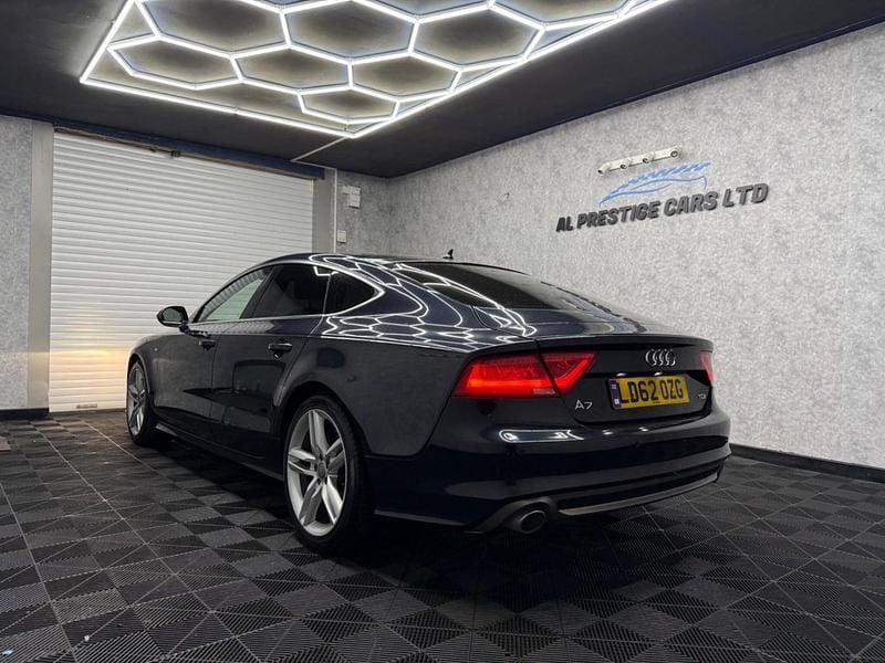 Used Audi A7 S-Line 2012 Blue Hatchback