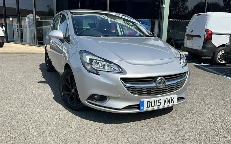 Used Vauxhall Corsa SRi 101 HP (74 kW) 2017 Hatchback