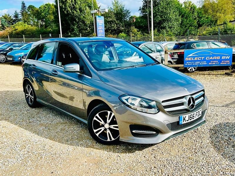 Grey Used 2017 Mercedes B180 SE MPV | £7,995 (Fair price) - Image 1/4