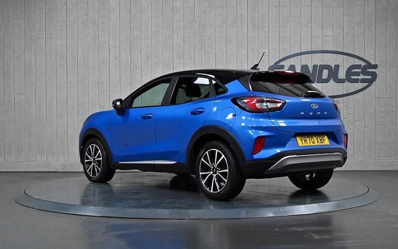 Used Ford Puma Titanium 125 HP (91 kW) 2020 Blue Hatchback