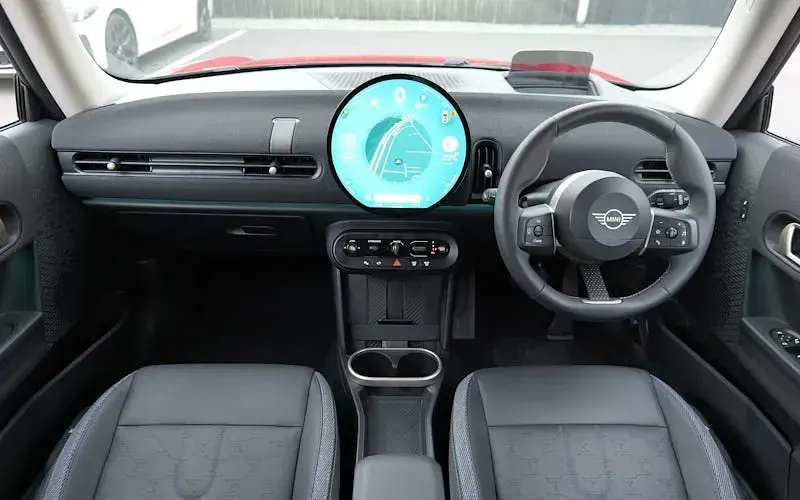 Used Mini Cooper Classic 114 kW (156 HP) 2026 Hatchback