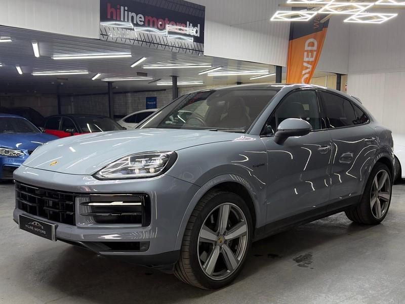 Usado Porsche Cayenne 2024 Cinzento SUV