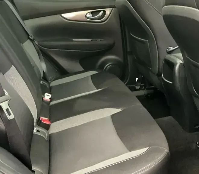 Gebraucht Nissan Qashqai N-Connecta 110 PS (80 kW) 2017 Grau SUV