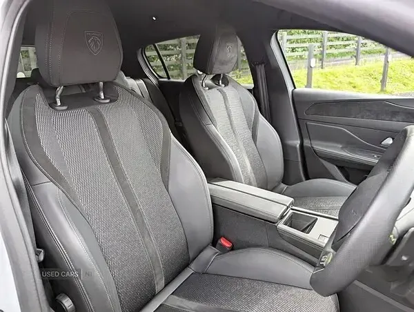 Used Peugeot 308 GTi 2025 White Hatchback