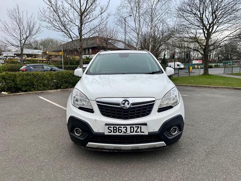 Used Vauxhall Mokka 115 HP (84 kW) 2013 White SUV