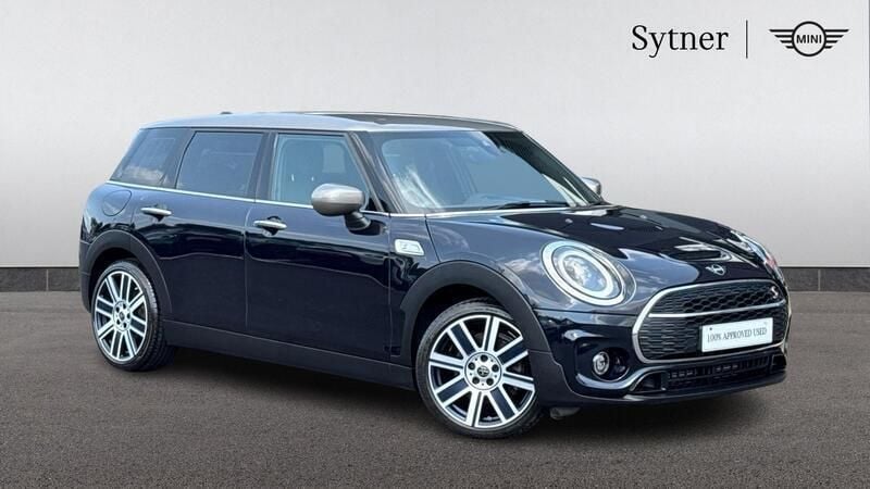 Black Used 2023 Mini Cooper S Clubman Exclusive Estate | £26,500 (Fair price) - Image 1/4