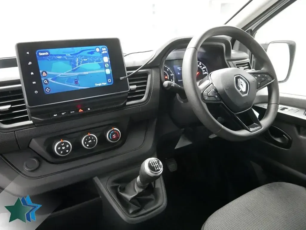 Used Renault Trafic Business 130 HP (95 kW) 2023 White