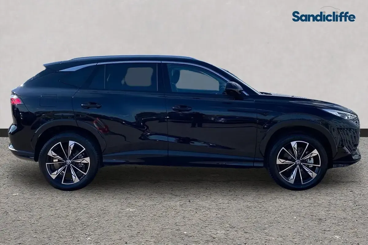 New MG HS SE 224 HP (164 kW) 2025 Metallic  black pearl SUV