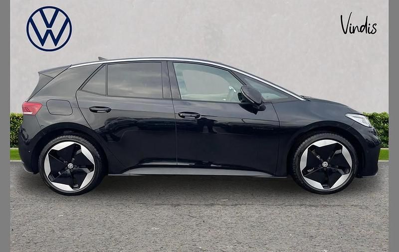 Used VW ID.3 Pro 147 kW (200 HP) 2026 Black Hatchback