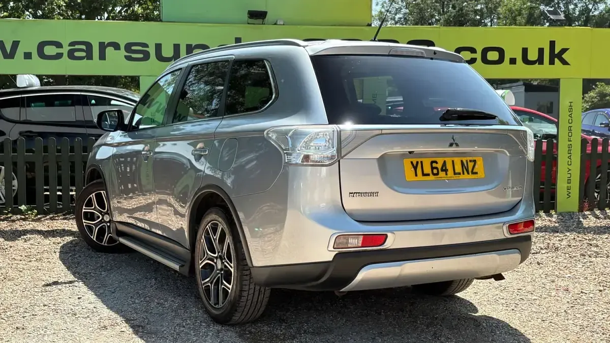 Used Mitsubishi Outlander 150 HP (110 kW) 2014 Silver SUV
