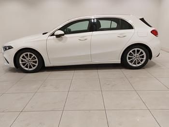 Used Mercedes A180 Executive 136 HP (100 kW) 2019 White Hatchback