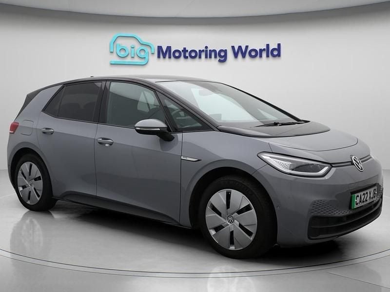 Grey Used 2022 VW ID.3 Pro Performance Hatchback | £15,000 (Fair price) - Image 1/4