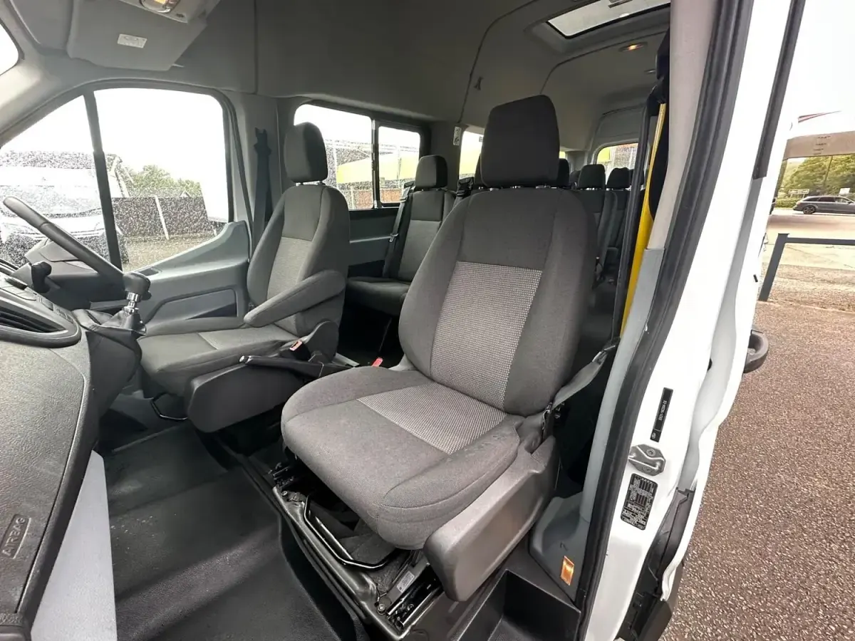 Używany Ford Transit 2014 Biały Sedan/Limuzyna