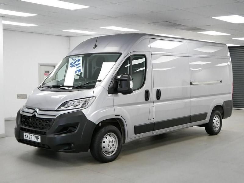 Used Citroën Relay 140 HP (102 kW) 2023 Grey Van
