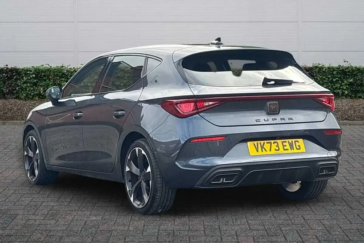 Used Cupra Leon 150 HP (110 kW) 2023 Grey Hatchback