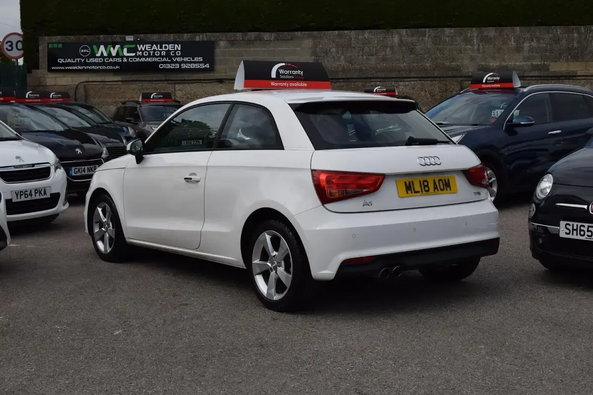 Used Audi A1 Sport 125 HP (91 kW) 2018 White Hatchback