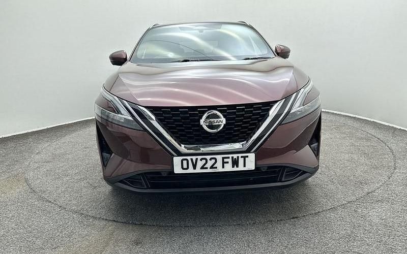 Used Nissan Qashqai Tekna 158 HP (116 kW) 2022 Red SUV