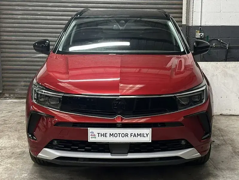 Used Vauxhall Grandland X Ultimate 130 HP (95 kW) 2023 Red SUV