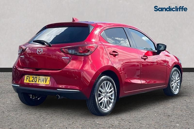 Begagnad Mazda 2 Inclusive 90 HK (66 kW) 2020 Röd Halvkombi