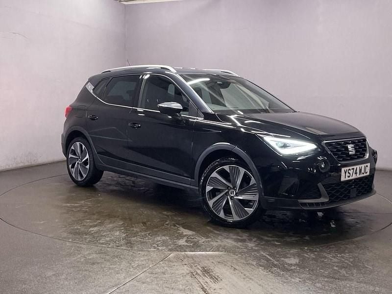 Black Used 2024 Seat Arona FR Sport SUV | £17,999 (Fair price) - Image 1/4