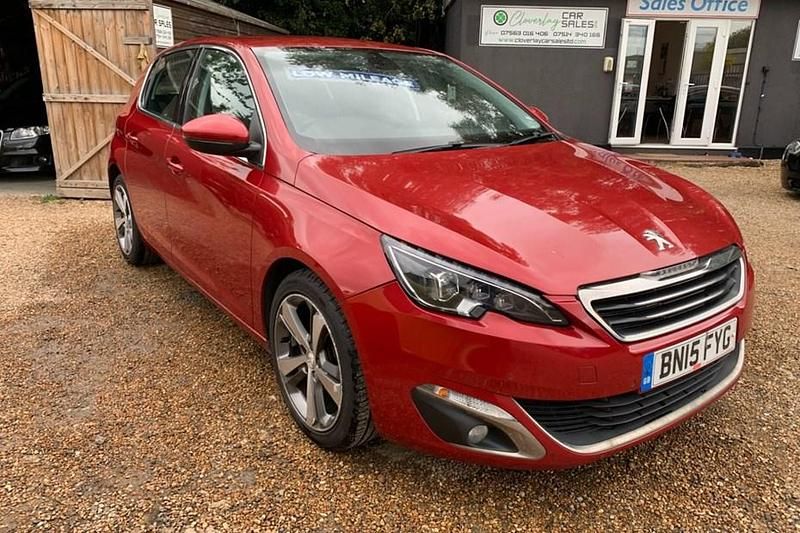 Red Used 2015 Peugeot 308 Allure Hatchback | £4,495 (Fair price) - Image 1/1