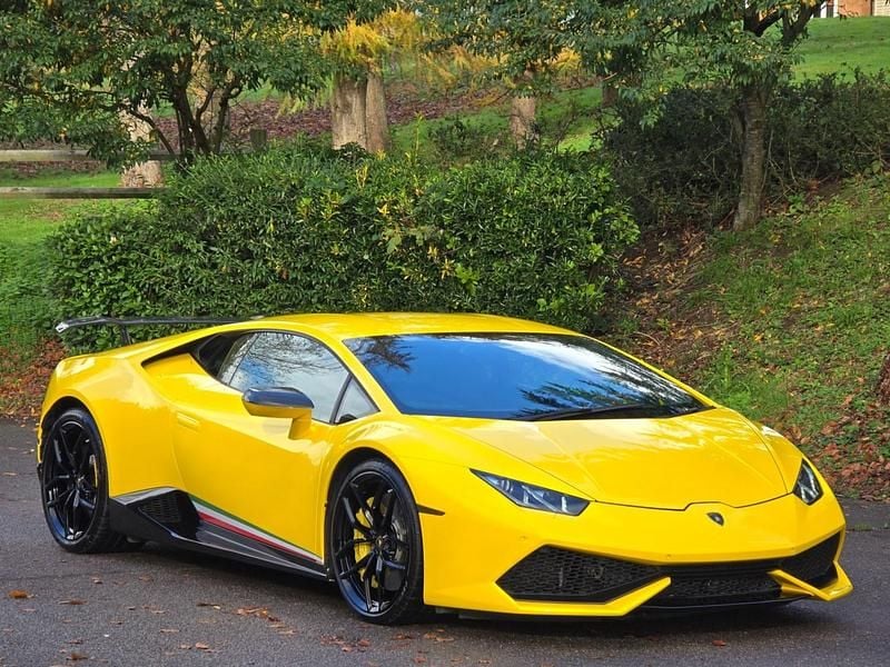 Yellow Used 2014 Lamborghini Huracán Coupe | £114,995 (Super price) - Image 1/4