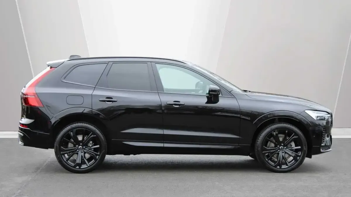 Used Volvo XC60 Ultra 250 HP (183 kW) 2026 SUV