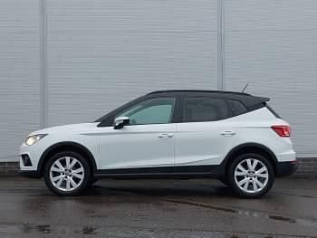 Used Seat Arona SE Technology 95 HP (69 kW) 2018 White SUV