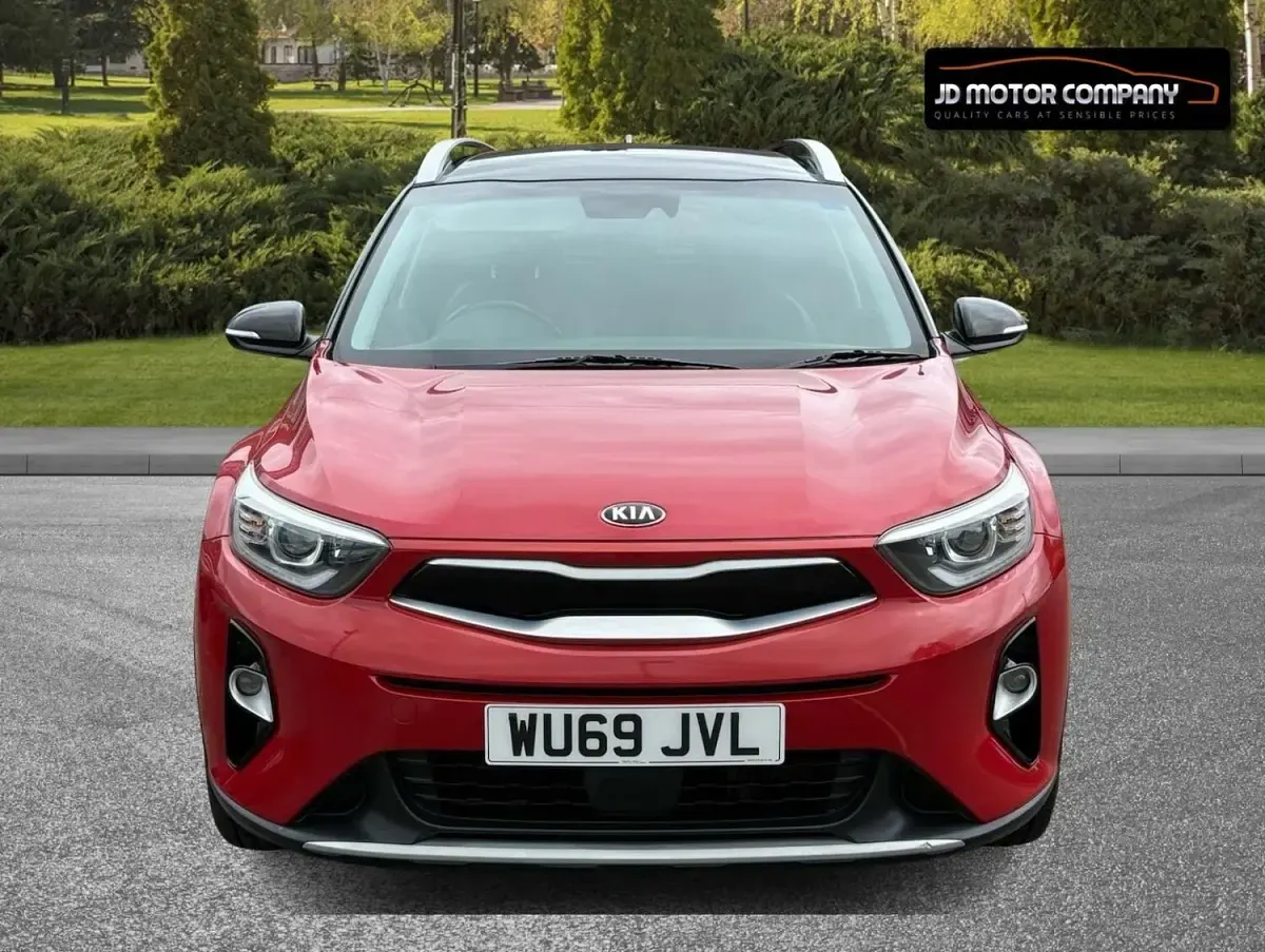Used Kia Stonic 118 HP (86 kW) 2019 Red SUV