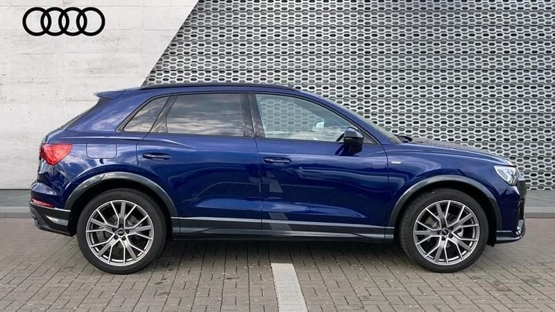 New Audi Q3 Black Edition 150 HP (110 kW) 2025 Blue SUV